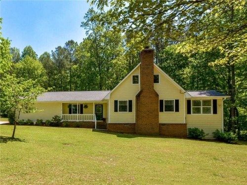 70 Oak Leaf Dr, Stockbridge, GA 30281