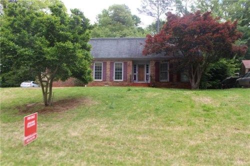 4497 Dorset Circle, Decatur, GA 30035