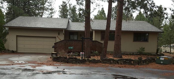 61100 Rustic Ln, Bend, OR 97702