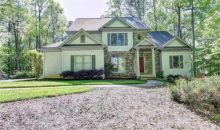 701 Lakeglen Dr Suwanee, GA 30024