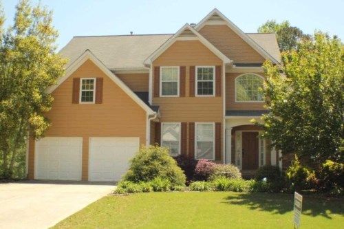 1126 Copper Creek Dr, Canton, GA 30114