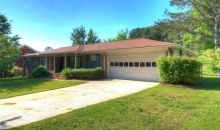 4562 River Rd Ellenwood, GA 30294