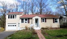 17 Shadee Ln Waterbury, CT 06706