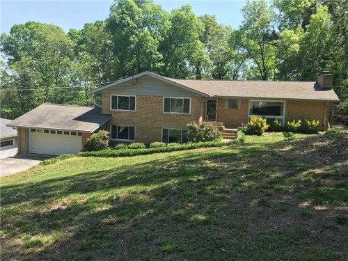 1164 Rebel Ridge Dr, Marietta, GA 30062