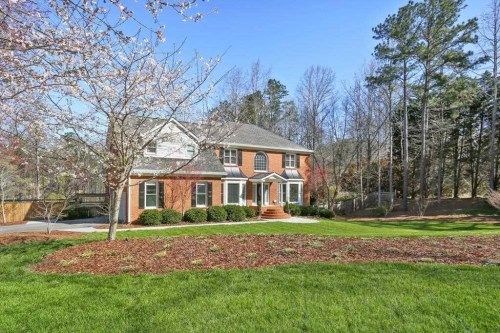 4810 Mirror Lake Dr, Powder Springs, GA 30127