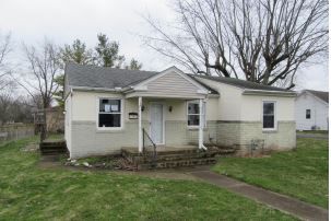 170 E Center St, London, OH 43140