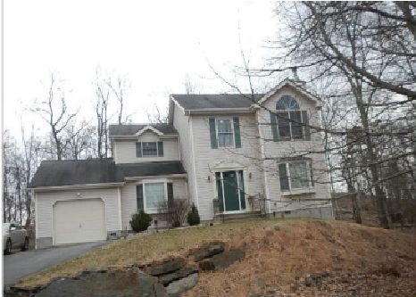 6248 Blue Beech Dr, East Stroudsburg, PA 18301