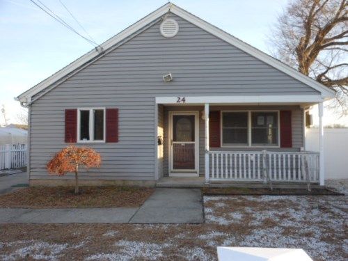 24 Charles Ave, Keansburg, NJ 07734
