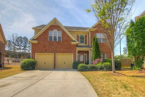 14 Thorncrest Ct, Tucker, GA 30084