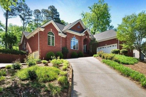 18 Sherman Ln NW, Cartersville, GA 30121