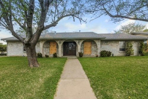 2713 MONTICELLO DR, Mesquite, TX 75149