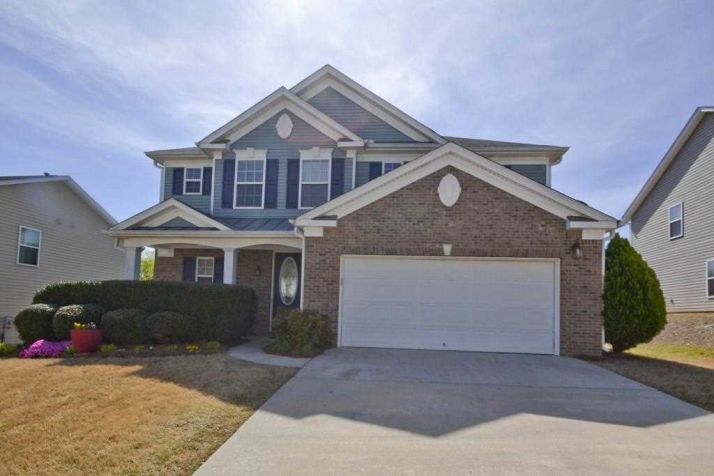 569 Leaflet Ives Dr, Lawrenceville, GA 30045