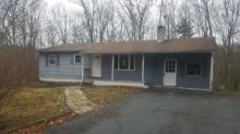 112 Gumtree Ln Dingmans Ferry, PA 18328