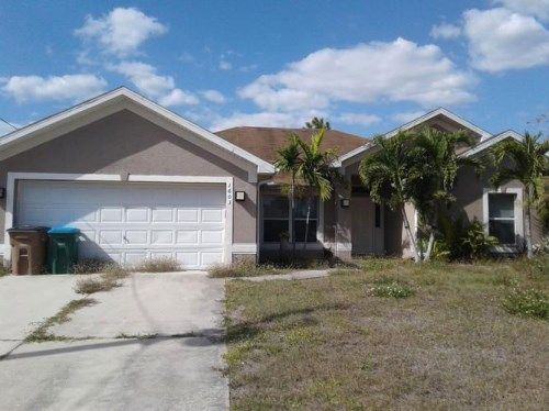 1603 NE 34TH LN, Cape Coral, FL 33909