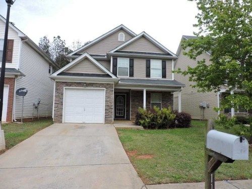 11100 Aliyah Dr, Hampton, GA 30228