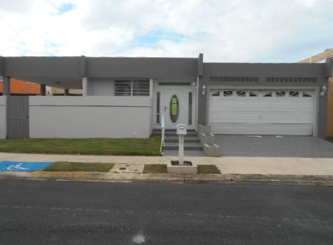 5sb Plaza 9 St. Man, Toa Baja, PR 00949