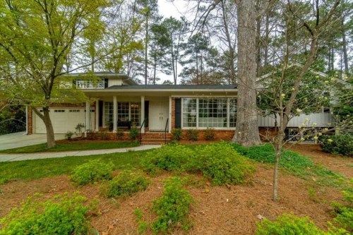 2384 Burnt Creek Rd, Decatur, GA 30033