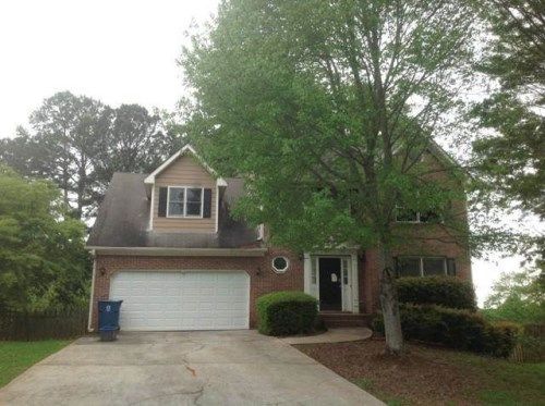 295 Plantation View Dr, Lawrenceville, GA 30044