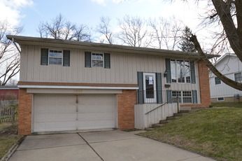 6120 N Hamilton Rd, Peoria, IL 61614