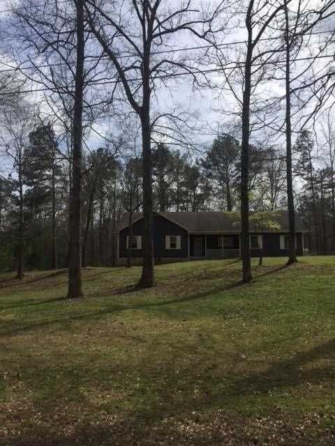 1900 Bullock Trl, Loganville, GA 30052