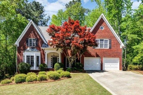 982 Bolingbrook Dr SW, Marietta, GA 30064