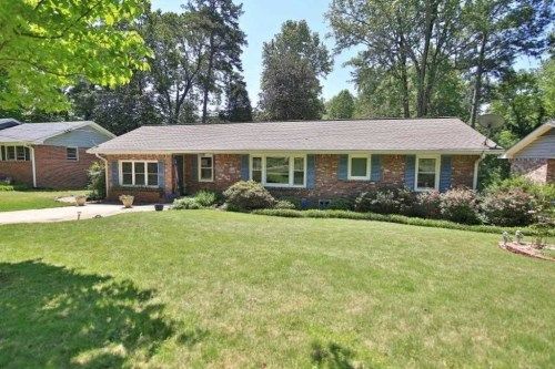 3225 Burgundy Rd, Decatur, GA 30033