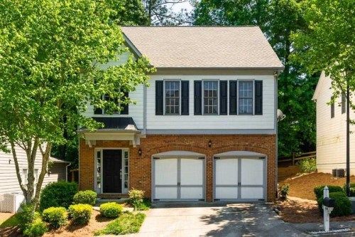 6040 Hunter Hall Ct, Norcross, GA 30071