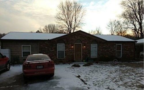 1205 Valley Ln, Cape Girardeau, MO 63701