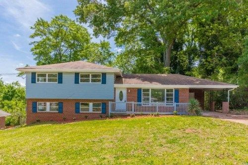 2941 Valley Ridge Dr, Decatur, GA 30032