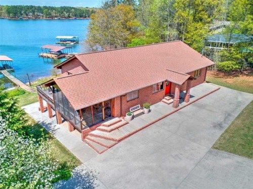 444 Woodbine Way, Hartwell, GA 30643