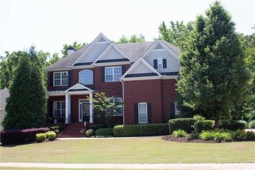 351 Langshire Dr, Mcdonough, GA 30253