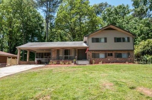 2677 Rainbow Ridge Rd, Decatur, GA 30034