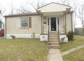 420 Pershing Ave, Darby, PA 19023