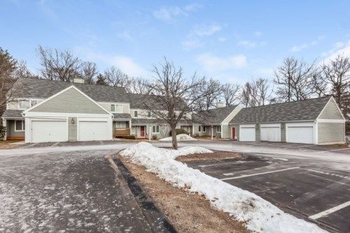 10 Stone Ridge Rd, Franklin, MA 02038
