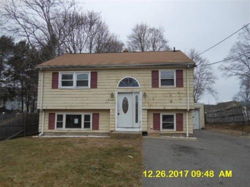 29 WELLINGTON ST, Brockton, MA 02301