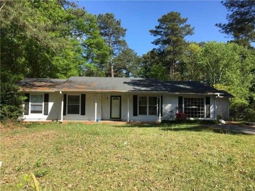 220 Belmont Farms Dr, Ellenwood, GA 30294