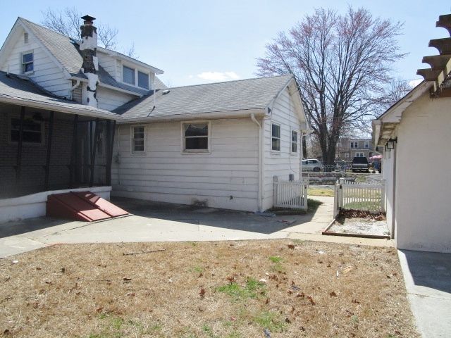 1015 Asbury Ave, National Park, NJ 08063