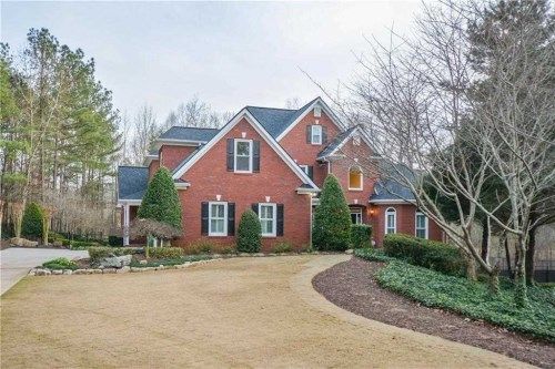 1715 Azalea Woods Dr, Lawrenceville, GA 30043