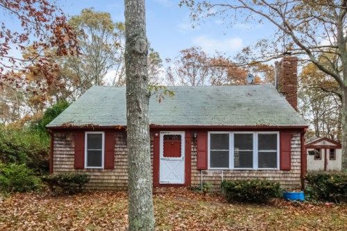 50 Woodridge Rd, East Sandwich, MA 02537