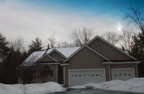 110 S Ridge Rd, Bradford, NH 03221