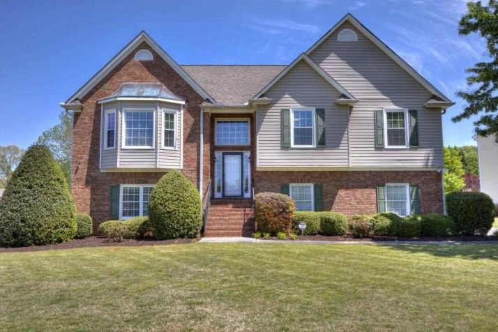 11 Derby Way NE, Cartersville, GA 30121