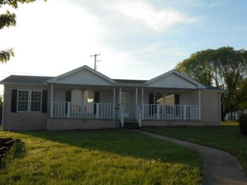140 Matthew Ln, Hollister, MO 65672