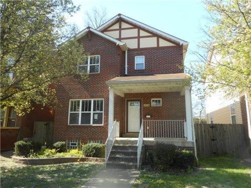 4676 Page Blvd, Saint Louis, MO 63113