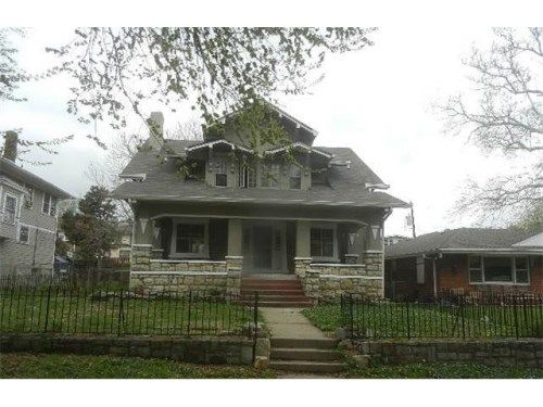 332 N Van Brunt Blvd, Kansas City, MO 64123