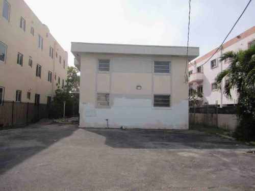 1230 NW 4th Street Apt #4, Miami, FL 33125