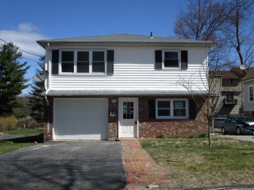 44 Bouffard Avenu, Waterbury, CT 06705