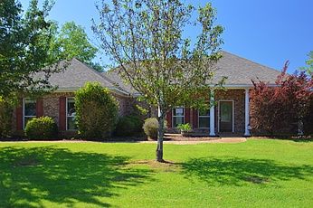 107 Prewitt Circle, Richland, MS 39218