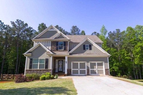 246 Stone Lake Dr, Dallas, GA 30157