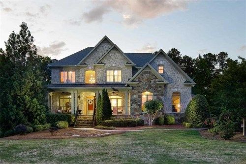 2121 Meadowood Cove, Monroe, GA 30655