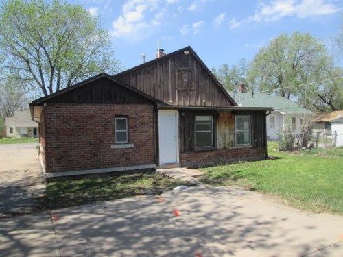 1310 S Santa Fe St, Wichita, KS 67211